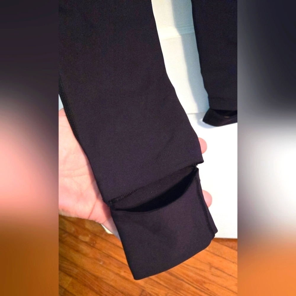 NWOT | Old Navy | Extra High-Rise PowerSoft Go-Dry Stirrup Leggings | M - Picture 8 of 11